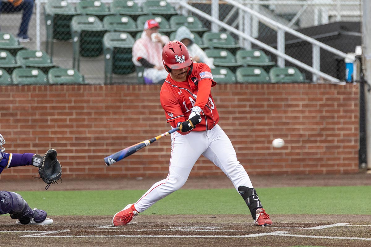 LU Baseball runs record to 7-1 with defeat of Albany